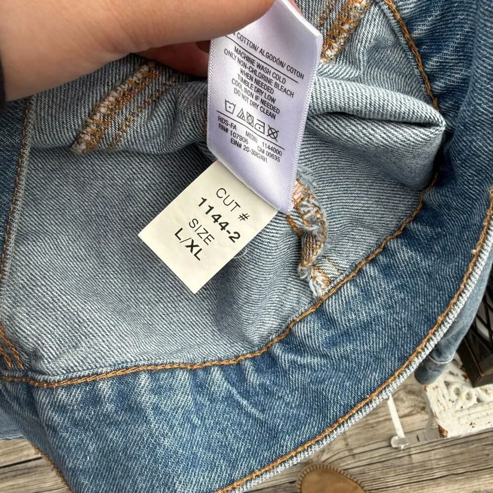 Hudson Jeans Womens Medium Wash Denim Trucker Button Front Jean Jacket